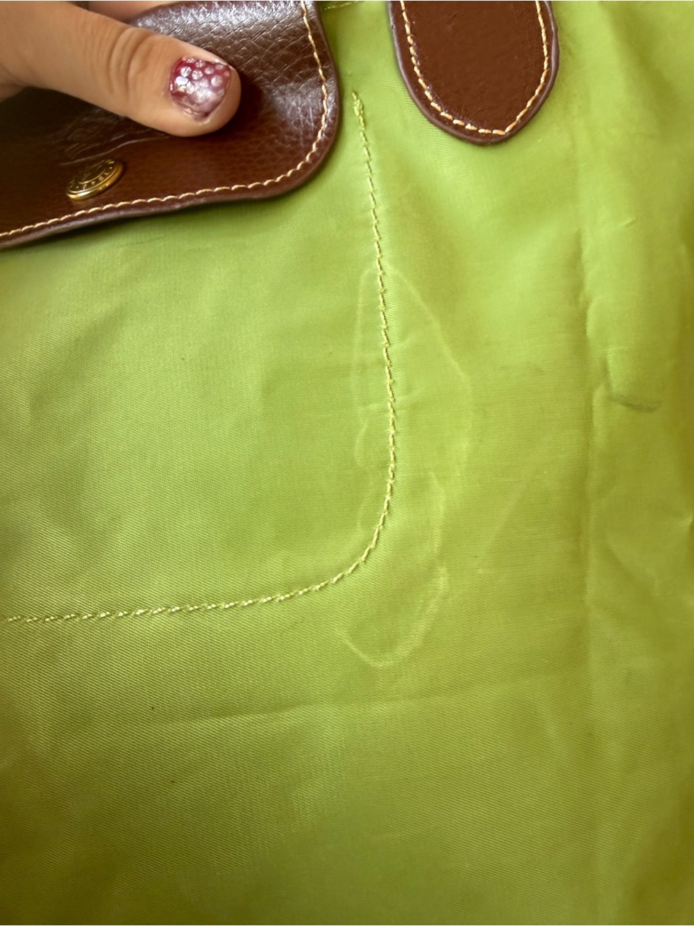 Longchamp Green Nylon Tote – Like New – Brown Leather Handles – Classic Le Pliag - Picture 10 of 14